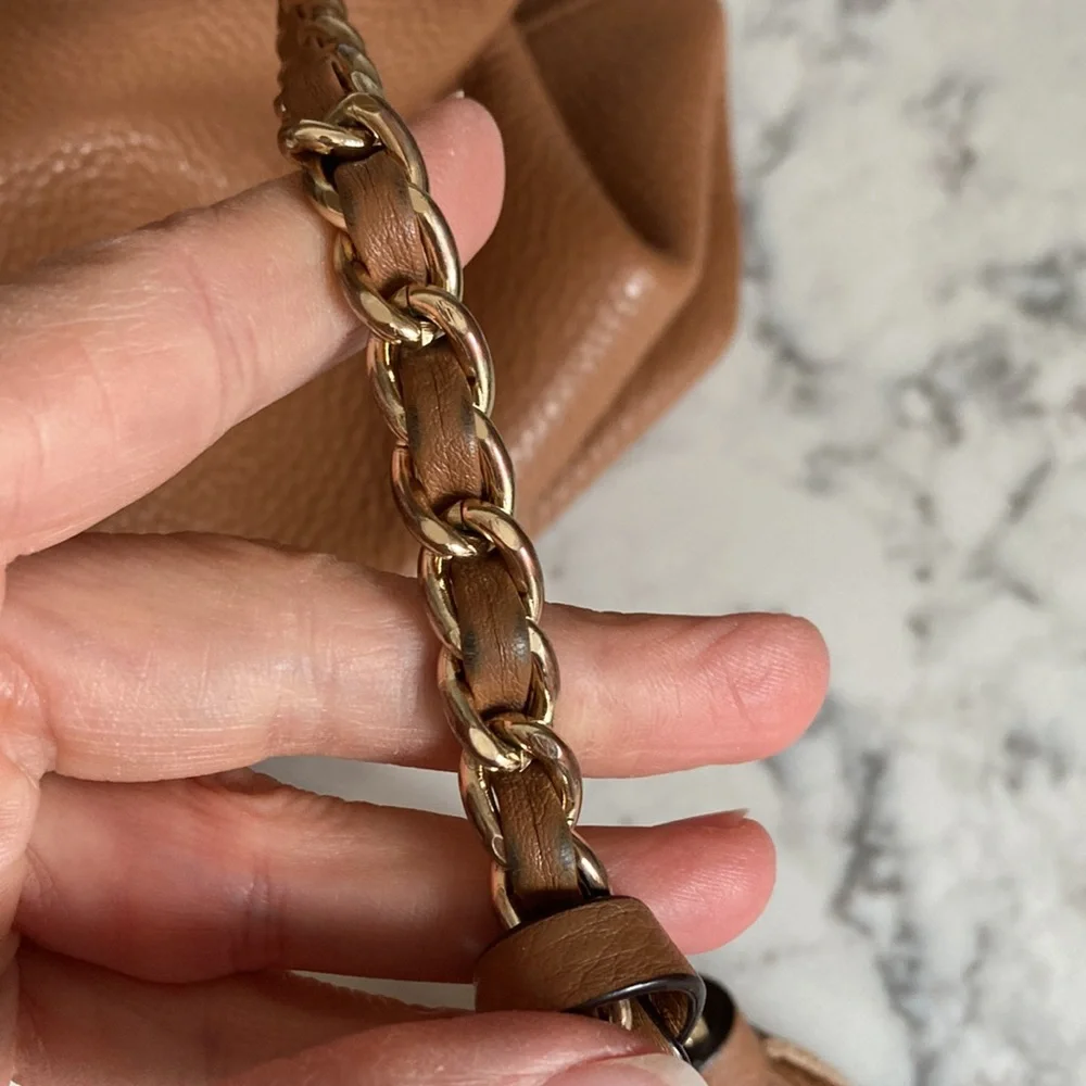 Tory Burch Slouchy Thea Chain Tote - Picture 12 of 16